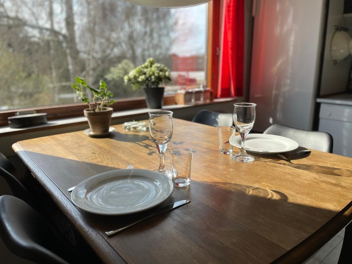 Retro Bolig - Fyldt Med Hygge! Ingen Luksus Daire Kolind Dış mekan fotoğraf